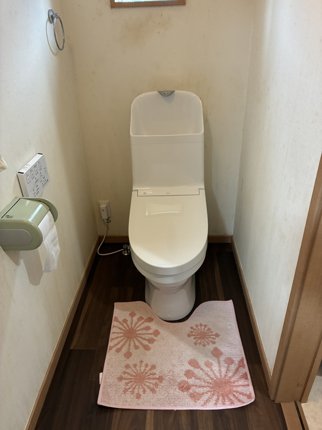 トイレ アフター(交換後の便器)